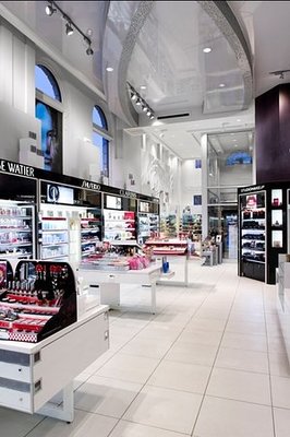 化妝品零售信息咨詢服務(wù)的價值與發(fā)展